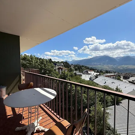 T3 Hypercenter With Fireplace, Mountain View Apartment