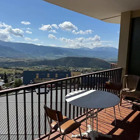T3 Hypercenter With Fireplace, Mountain View *